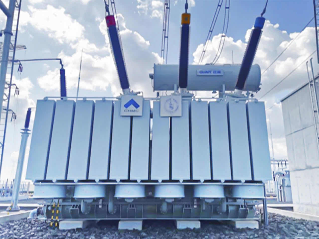 【7790必发集团·动态】陈云总司理主持召开柬埔寨磅通230kV变电站完工投运总结会