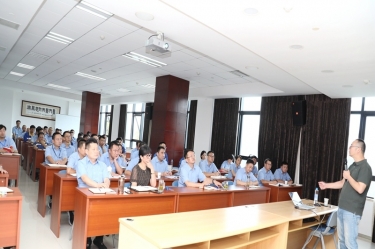 学新法 促清静 | 凯发K8国际纸业开展新《清静生产法》培训事情